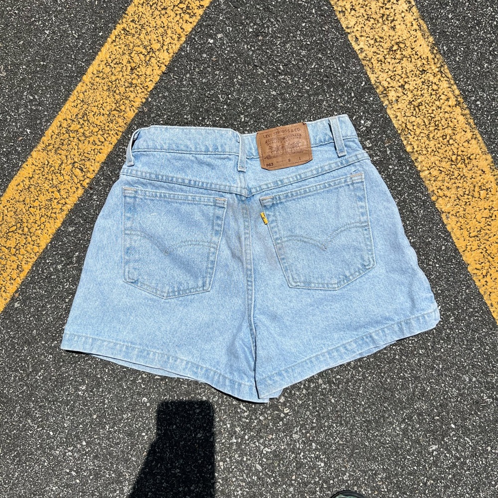 Vintage 90s Women’s 963 Levi’s Denim Shorts